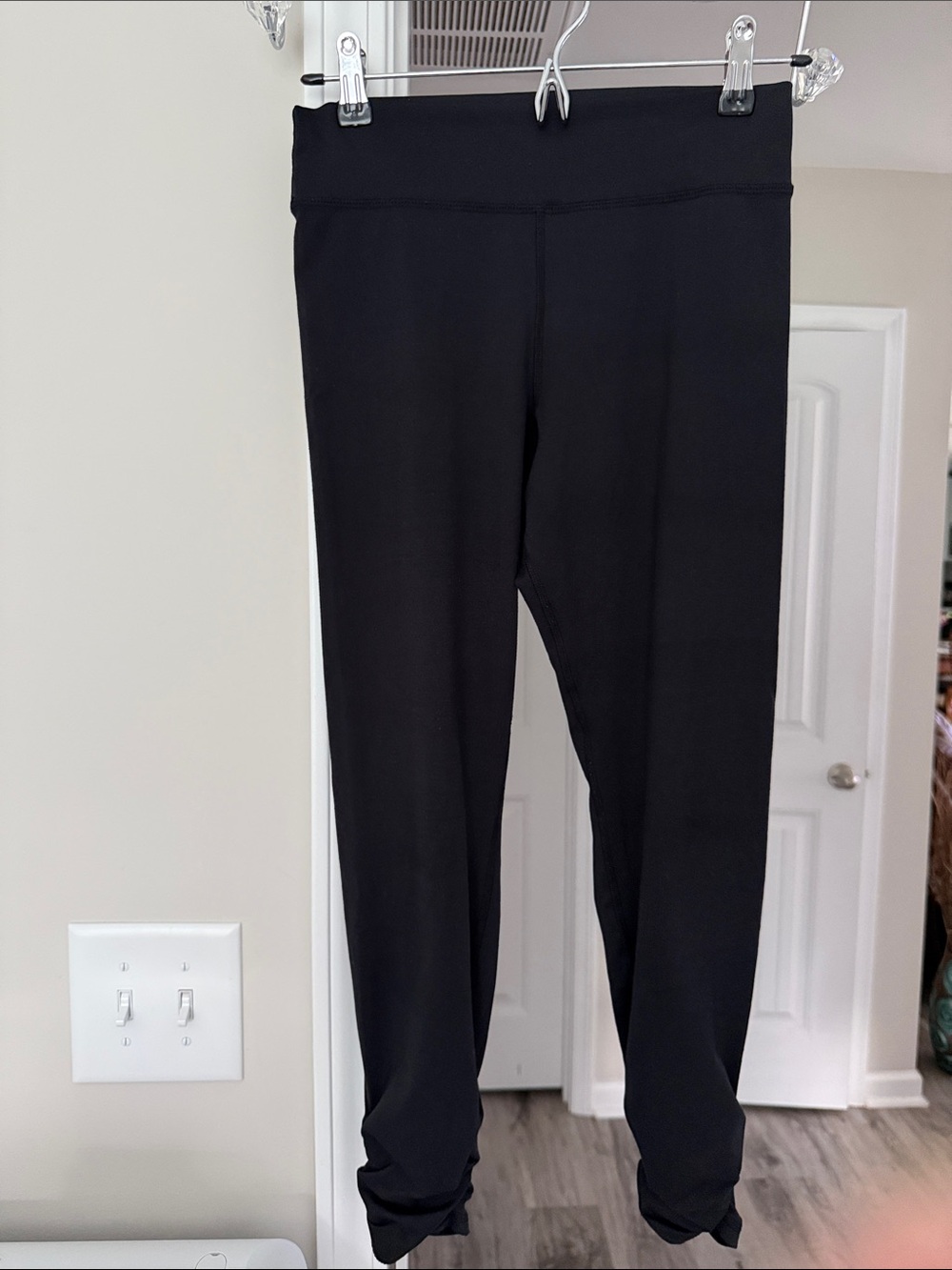 Everyday Black Women's Leggings - High Comfort Stretch